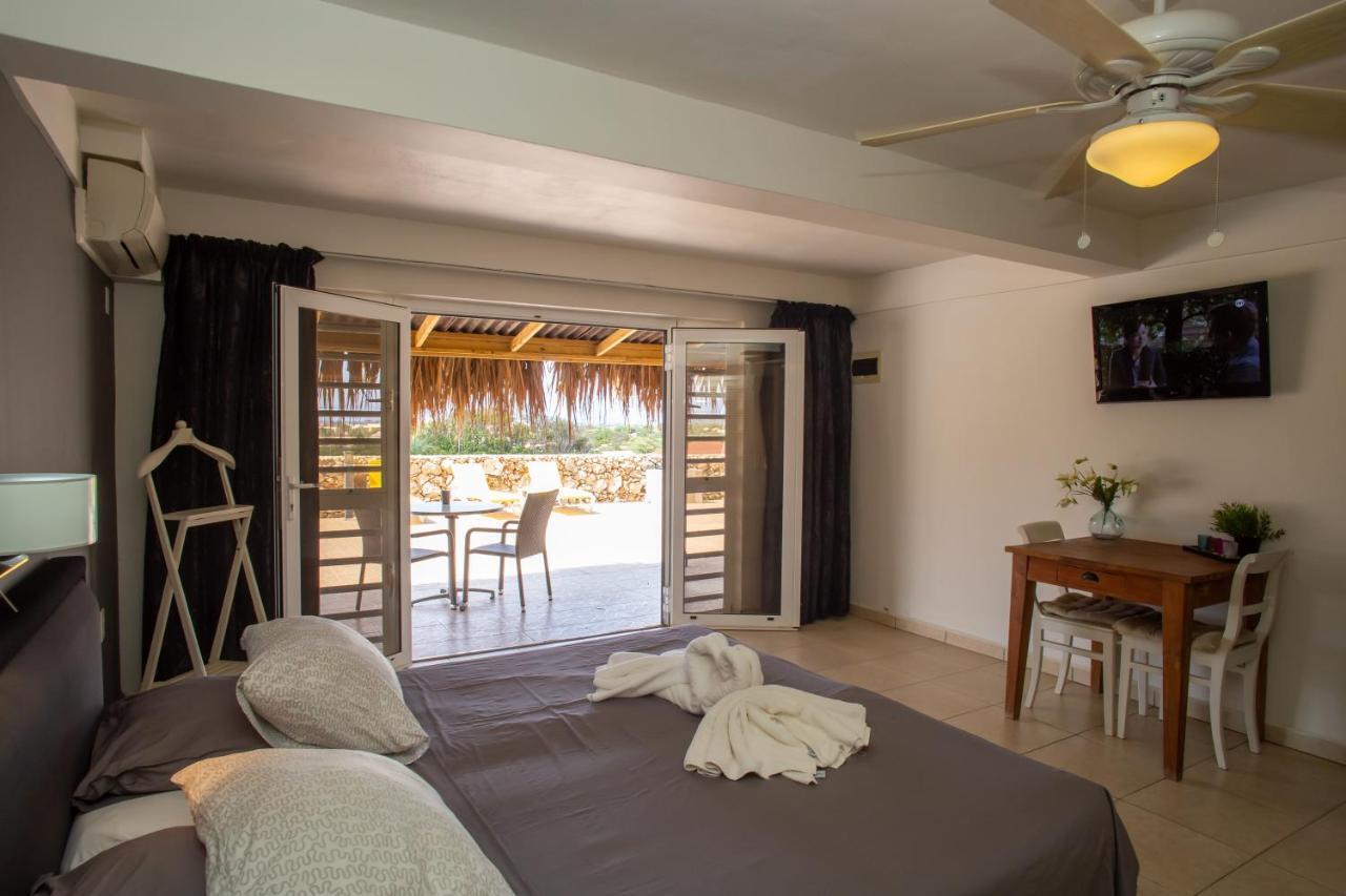 Hillside Resort Bonaire Playa Eksteriør billede